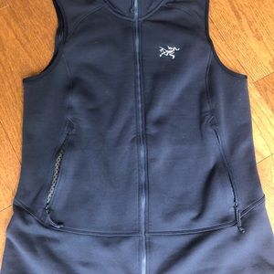 Arc’teryx Navy Kyanite Vest